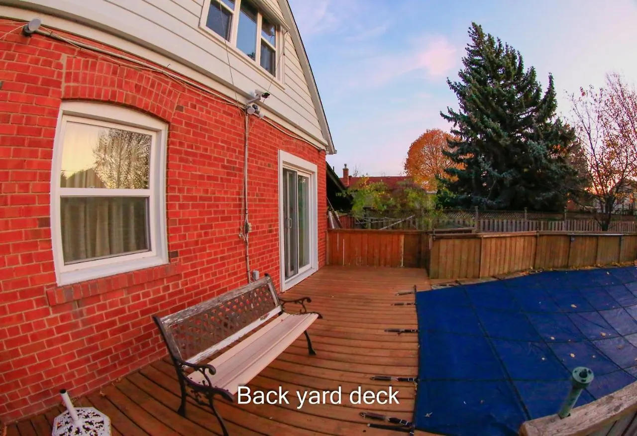 Guest house Comfort Home Toronto