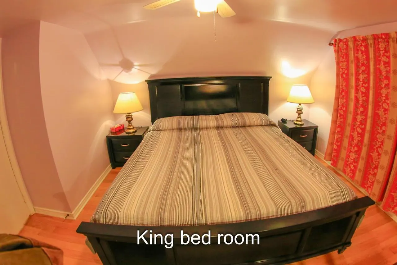 Guest house Comfort Home Toronto